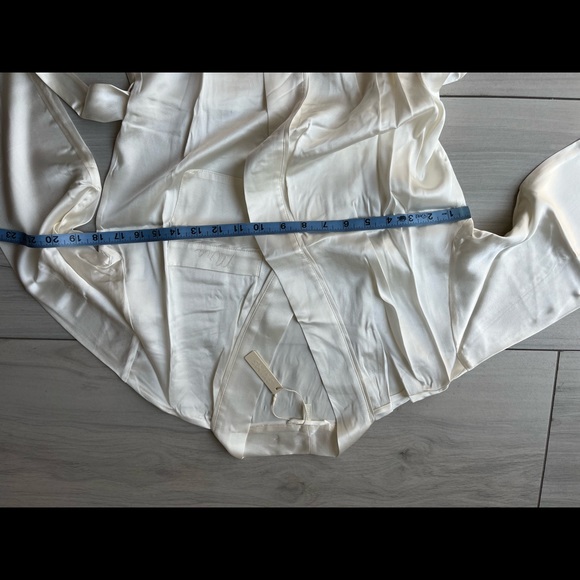 SKIMS Marble Silk Robe S/M - Picture 13 of 16